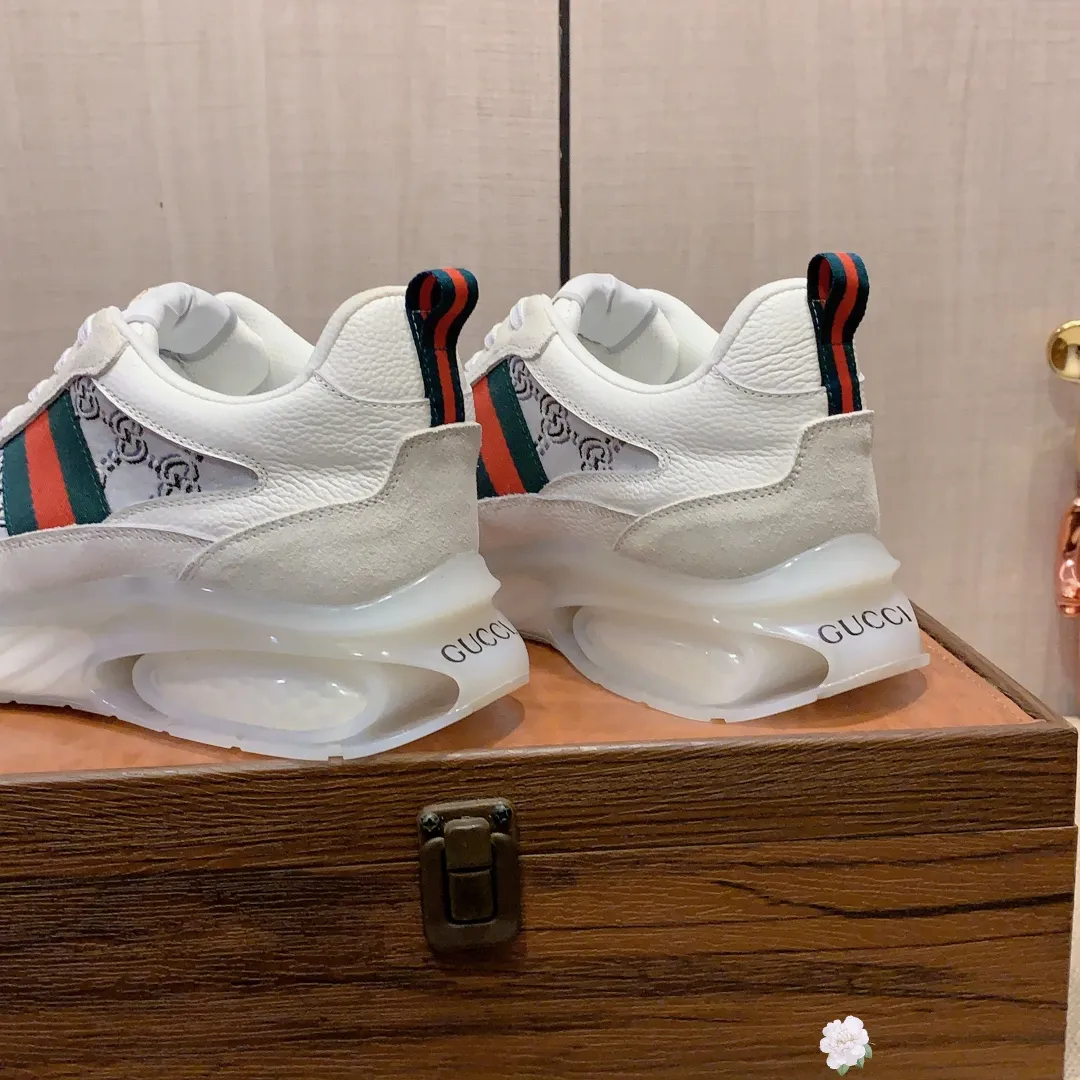 Men's men's shoes💰460💰💰🎩🎩[Lightning][Lightning] "Gucci*" The latest • popular casual shoes, top brand [seduce] luxury ~ purchasing agency, top ~ quality. [Strong] The upper is made of imported breathable cowhide with material ➕ breathable sheepskin feet (•) and fine workmanship. The original stylish and stylish soft rubber wear-resistant and non-slip outsole is light and comfortable on the feet. The real thing looks better when taken in real life. 013: code: 38-44, 4️⃣ colors